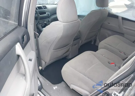 2012 Toyota Highlander Base V6 z USA, uszkodzony, nr VIN 5TDBK3EH6CS115710